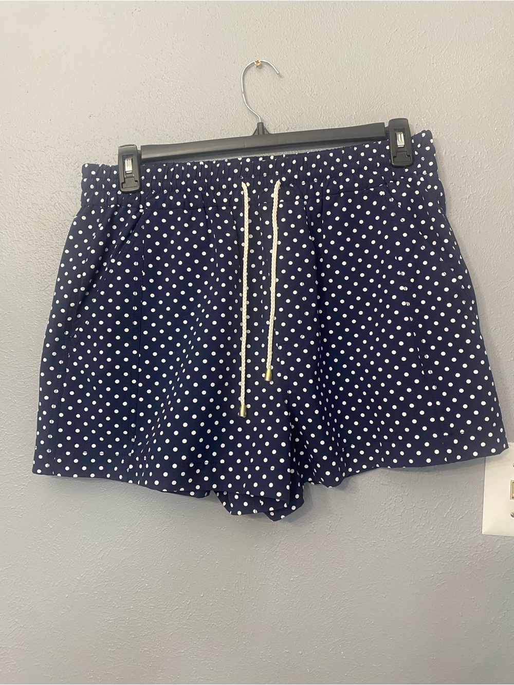 J. Crew Navy Polka Dot Athletic/Swim Drawstring Shorts Size L NWT
